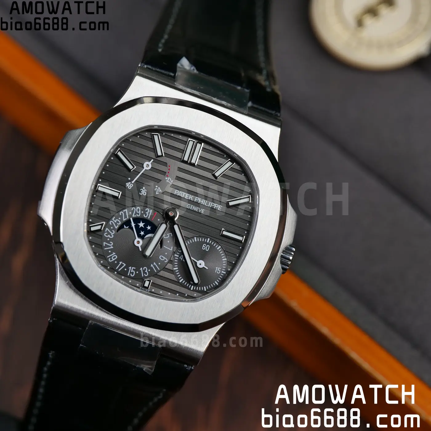 PP Nautilus 5712G SS PPF 1:1 Best Edition Gray Dial on Black Leather Strap A240 Super Clone 113 b1681a922578d44 AMO Watch
