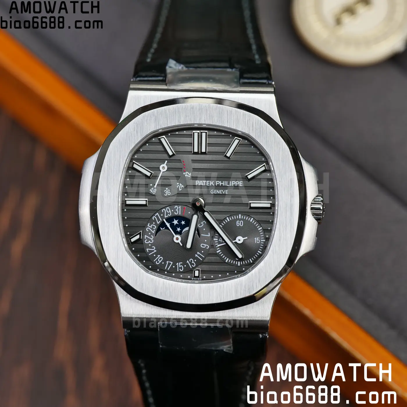 PP Nautilus 5712G SS PPF 1:1 Best Edition Gray Dial on Black Leather Strap A240 Super Clone 112 f7e8623602f3c41 AMO Watch