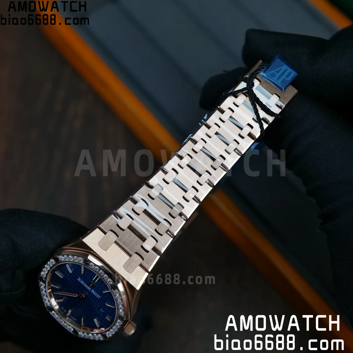 AUDEMARS PIGUET Lady Royal Oak 67651 33mm RG ZF 1:1 Best Edition Blue Dial Diamonds Bezel on RG Bracelet Swiss Quartz 53 8b63b893b574329 AMO Watch