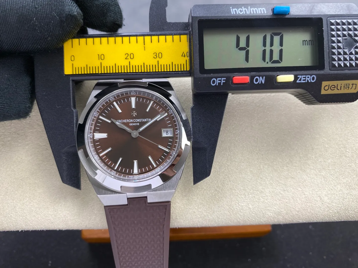 VC Overseas 4500V SS PPF1:1 Best Edition Brown Dial on Brown Rubber Strap A5100 41 50d0a854f2f217a AMO Watch