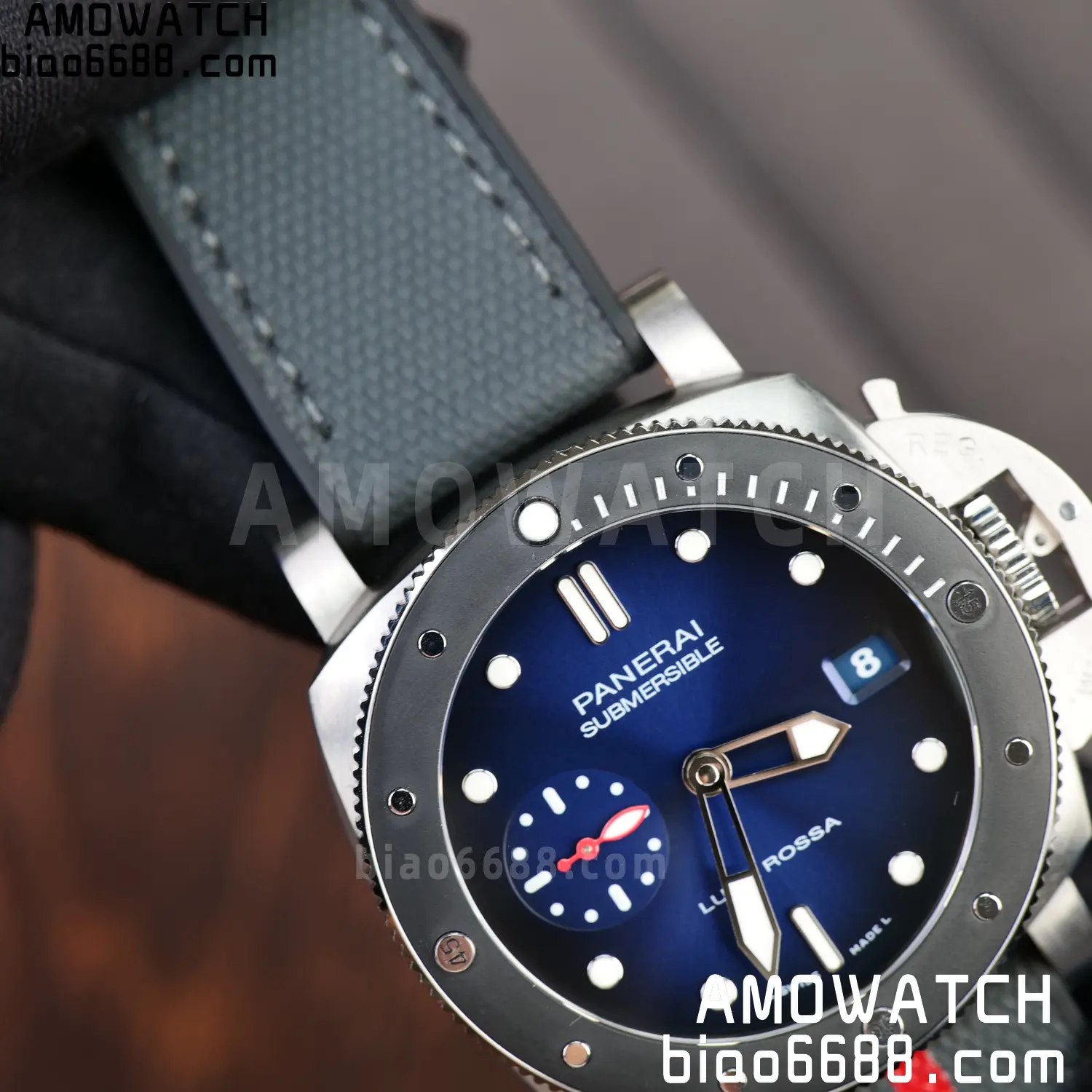 Panerai PAM1565 Submersible Luna Rossa 42mm VSF 1:1 Best Edition P900 94 56b4622d14f51cd AMO Watch
