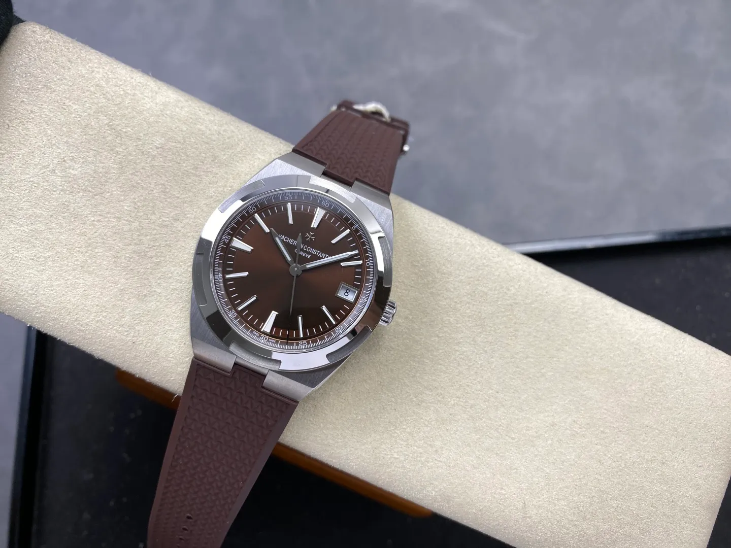 VC Overseas 4500V SS PPF1:1 Best Edition Brown Dial on Brown Rubber Strap A5100 33 64c5737fcae7074 AMO Watch