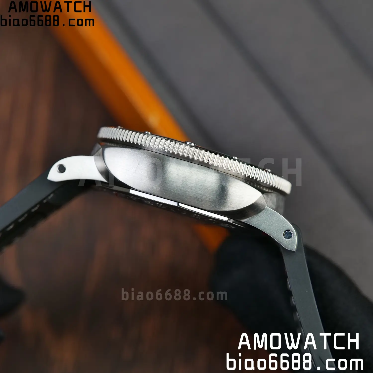 Panerai PAM1565 Submersible Luna Rossa 42mm VSF 1:1 Best Edition P900 88 84f1d8ab52eef0c AMO Watch
