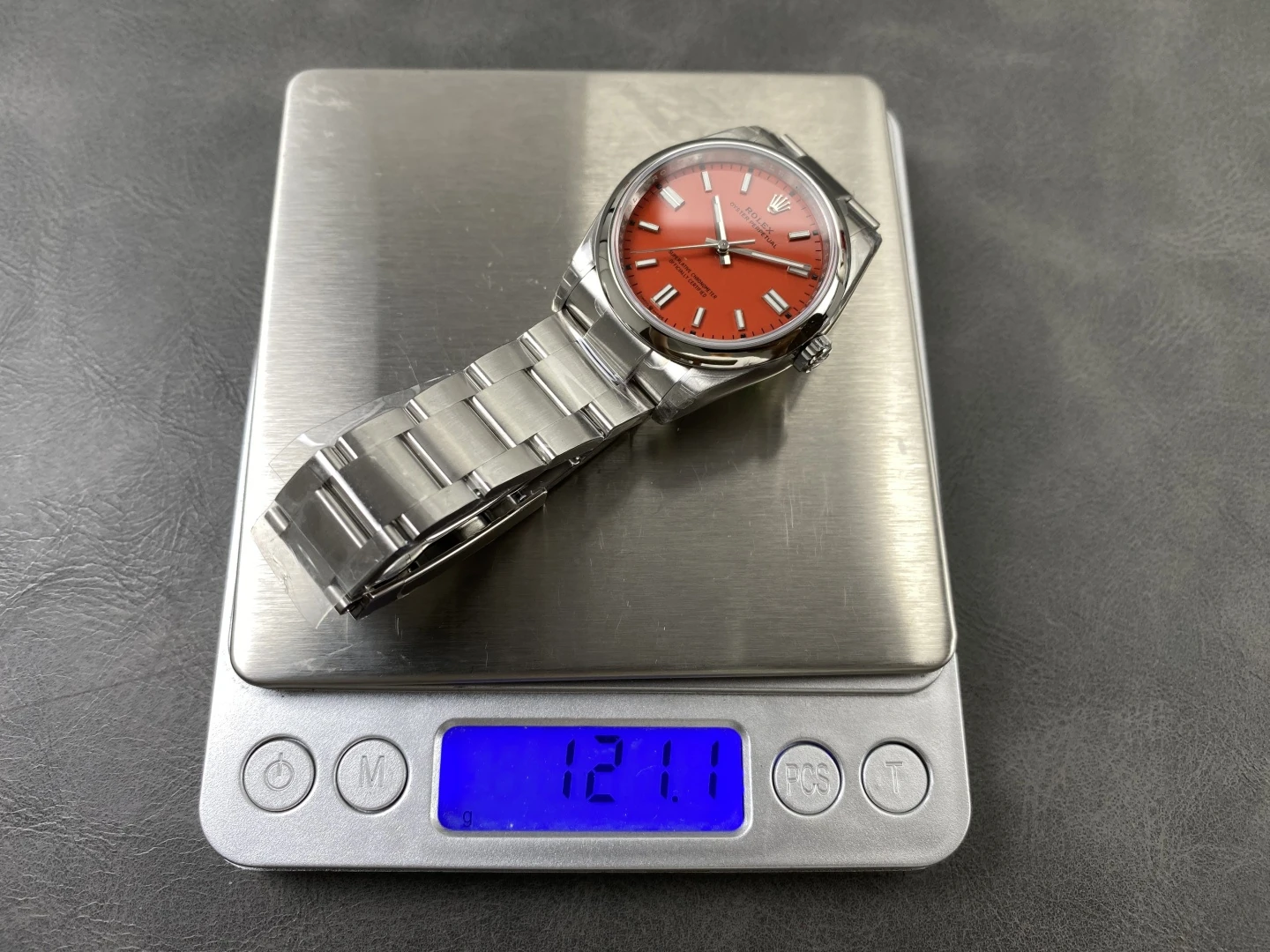 Rolex Oyster Perpetual 126000 36mm VSF 1:1 Best Edition 904L Steel Red Dial on SS Bracelet V2 30 5718334a0583444 AMO Watch