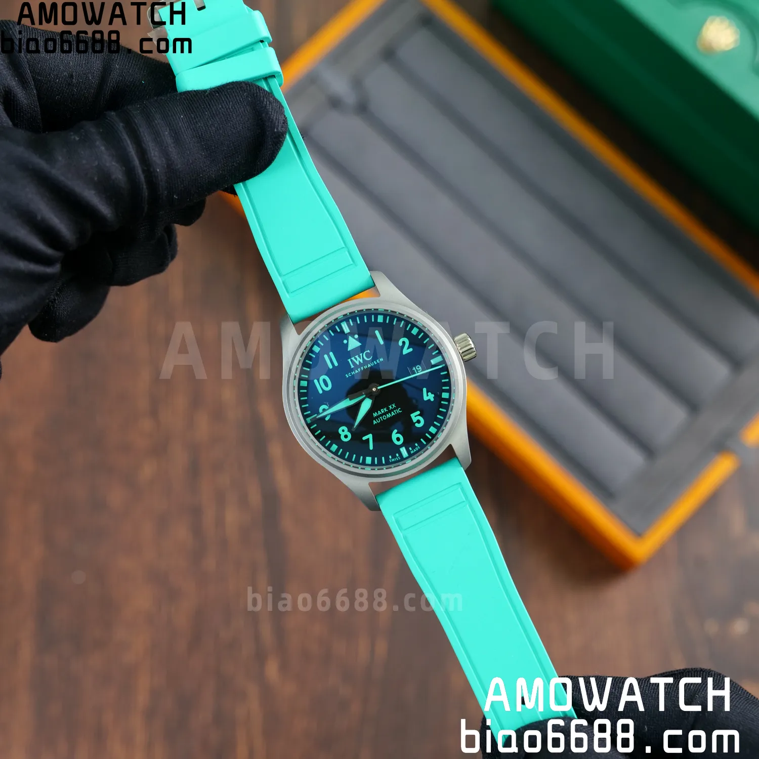 Pilot Mark XX Mercedes-AMG PETRONAS F1 40mm TI/LE Black Dial M+F MY9015 58 fc896a55be5693c AMO Watch