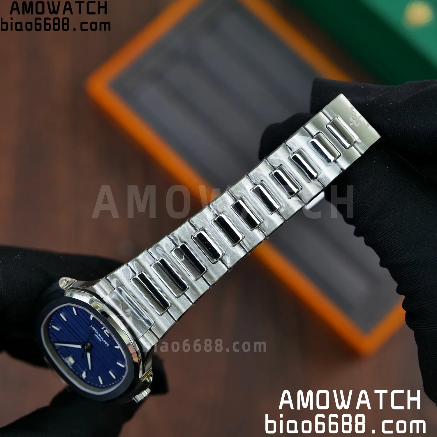 PP Nautilus 7118 Ladies DDF 1:1 Best Edition Blue Dial on SS Bracelet A324 Super Clone 62 c5f46b5fc1c1bcf AMO Watch