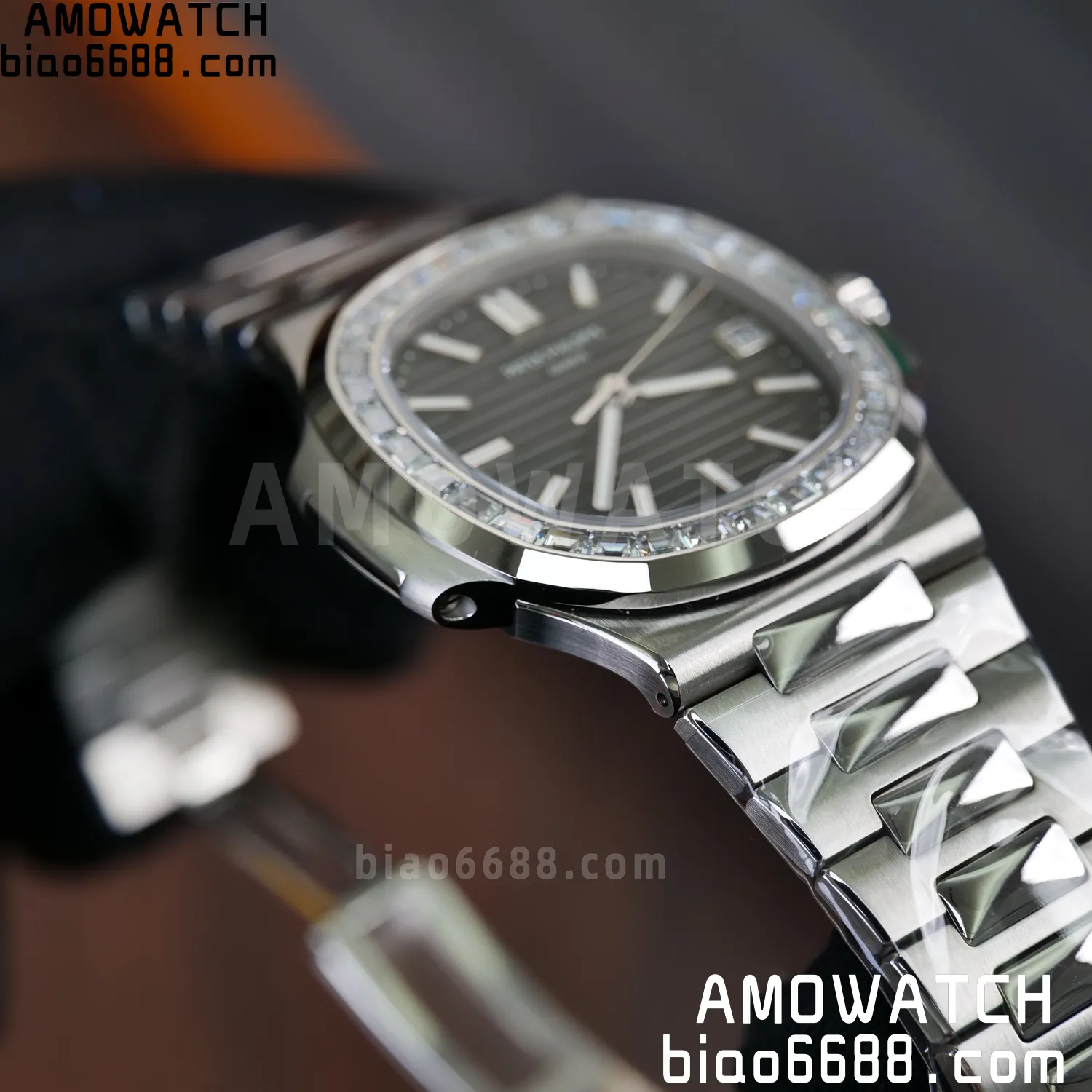 PP Nautilus 5711 DDF 1:1 Best Edition Green Dial on Diamond bezel SS Bracelet DD330 Super Clone 70 85384fd920ef567 AMO Watch