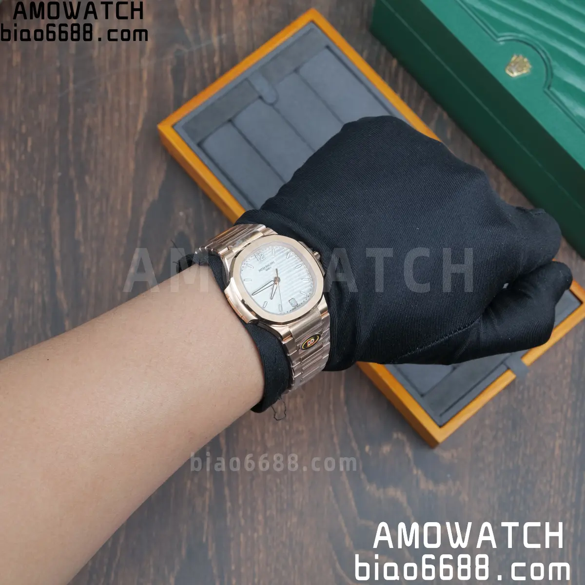 PP Nautilus 7118 RG Ladies DDF 1:1 Best Edition Silver Dial on RG Bracelet DD324 Super Clone 117 1bd5d93f91abbca AMO Watch