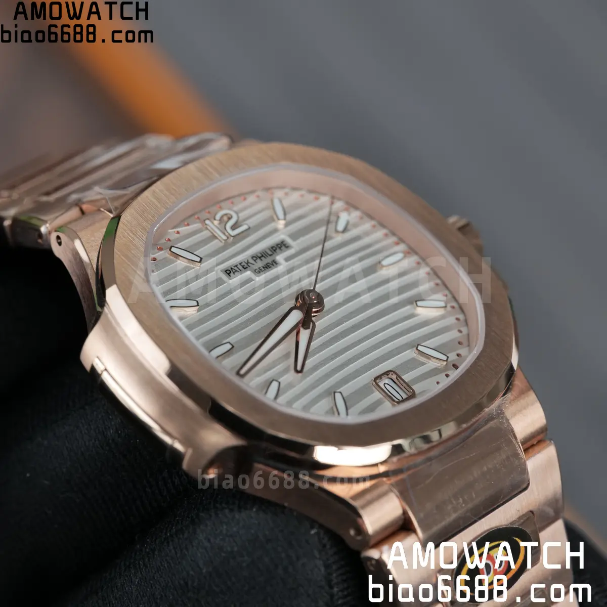PP Nautilus 7118 RG Ladies DDF 1:1 Best Edition Silver Dial on RG Bracelet DD324 Super Clone 101 5c7ecef4f3717d7 AMO Watch