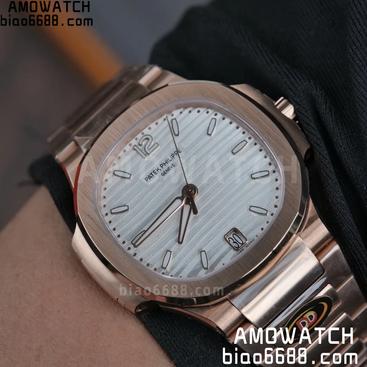 PP Nautilus 7118 RG Ladies DDF 1:1 Best Edition Silver Dial on RG Bracelet DD324 Super Clone 110 8ab626e7e630b23 AMO Watch
