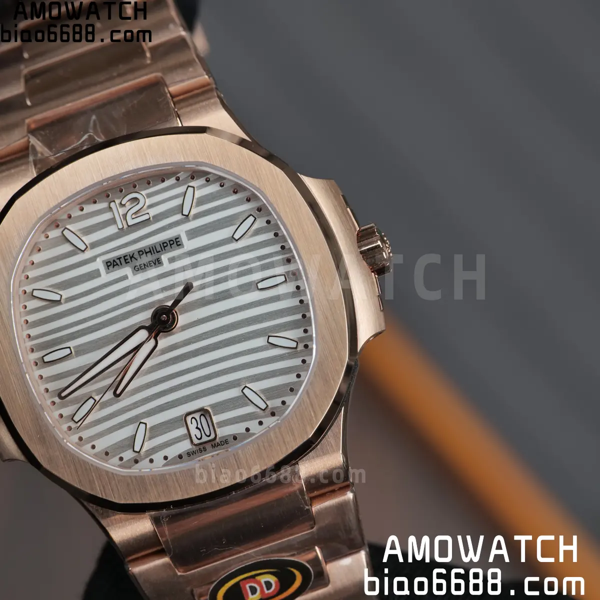 PP Nautilus 7118 RG Ladies DDF 1:1 Best Edition Silver Dial on RG Bracelet DD324 Super Clone 97 9a94951e90e71cc AMO Watch