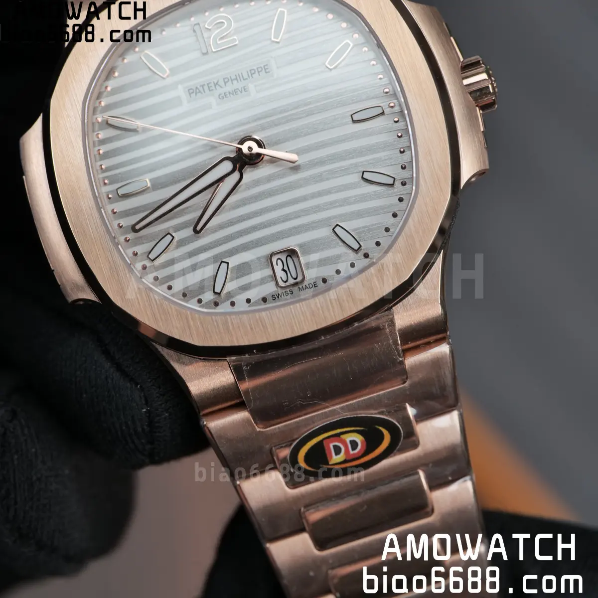 PP Nautilus 7118 RG Ladies DDF 1:1 Best Edition Silver Dial on RG Bracelet DD324 Super Clone 99 ada71ad37a8f807 AMO Watch
