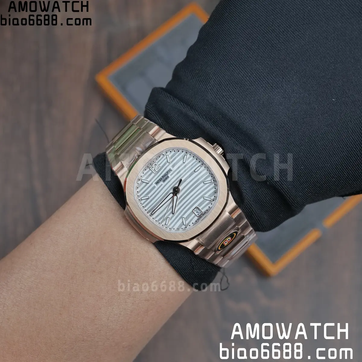PP Nautilus 7118 RG Ladies DDF 1:1 Best Edition Silver Dial on RG Bracelet DD324 Super Clone 120 d6c3d65bac6a958 AMO Watch