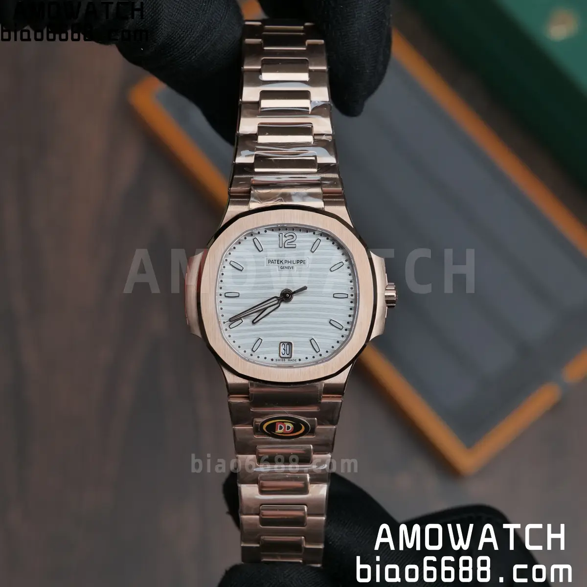 PP Nautilus 7118 RG Ladies DDF 1:1 Best Edition Silver Dial on RG Bracelet DD324 Super Clone 88 face42905b1eafa AMO Watch