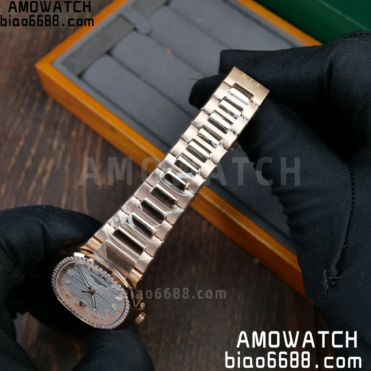 PP Nautilus 7118 RG Ladies DDF 1:1 Best Edition Silver Dial Diamonds Bezel on RG Bracelet DD324 Super Clone 71 0004b650c72fff2 AMO Watch