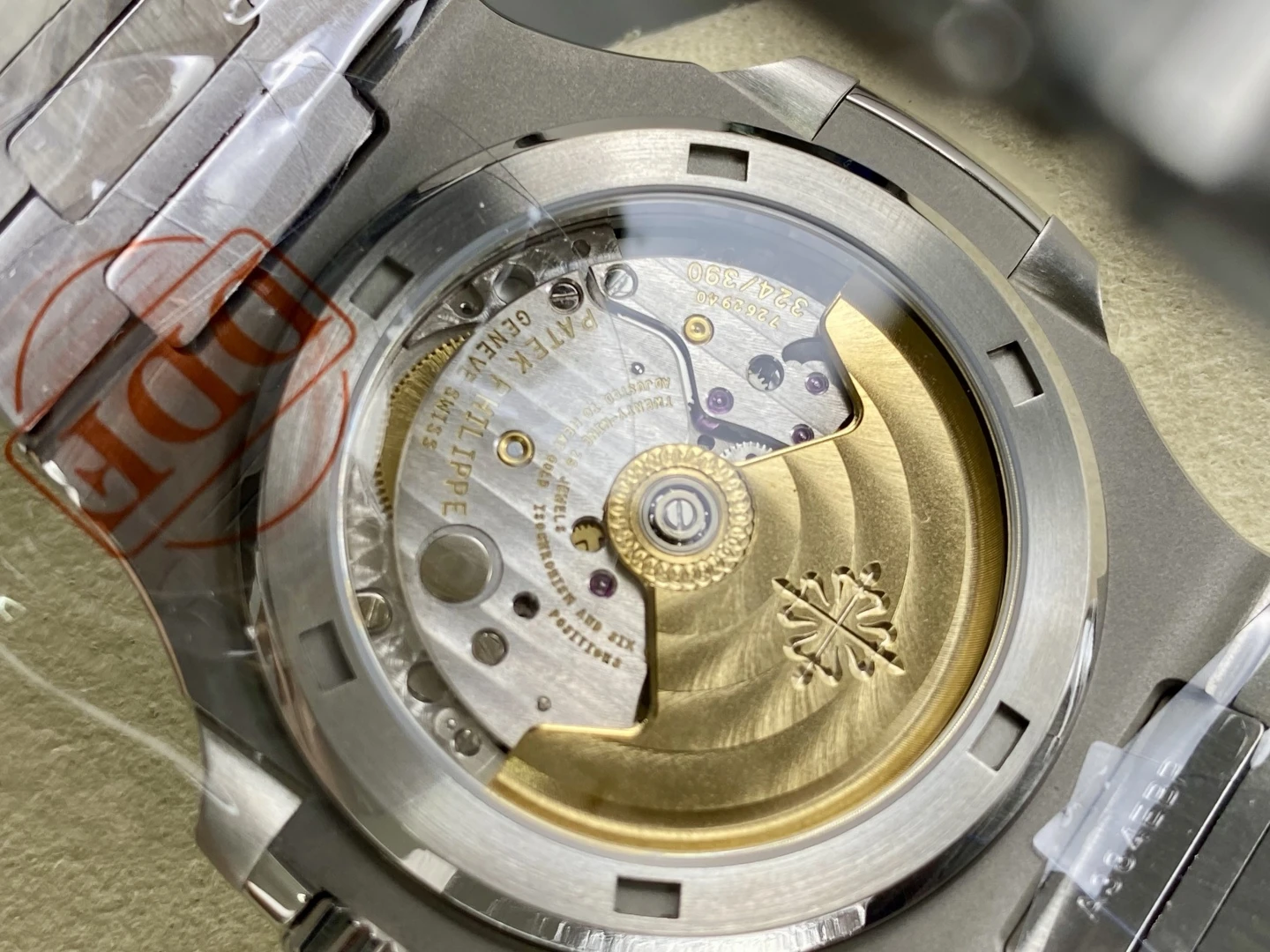 PP Nautilus 5711 DDF 1:1 Best Edition Green Dial on Diamond bezel SS Bracelet DD324 Super Clone 34 00163709ab778f5 AMO Watch