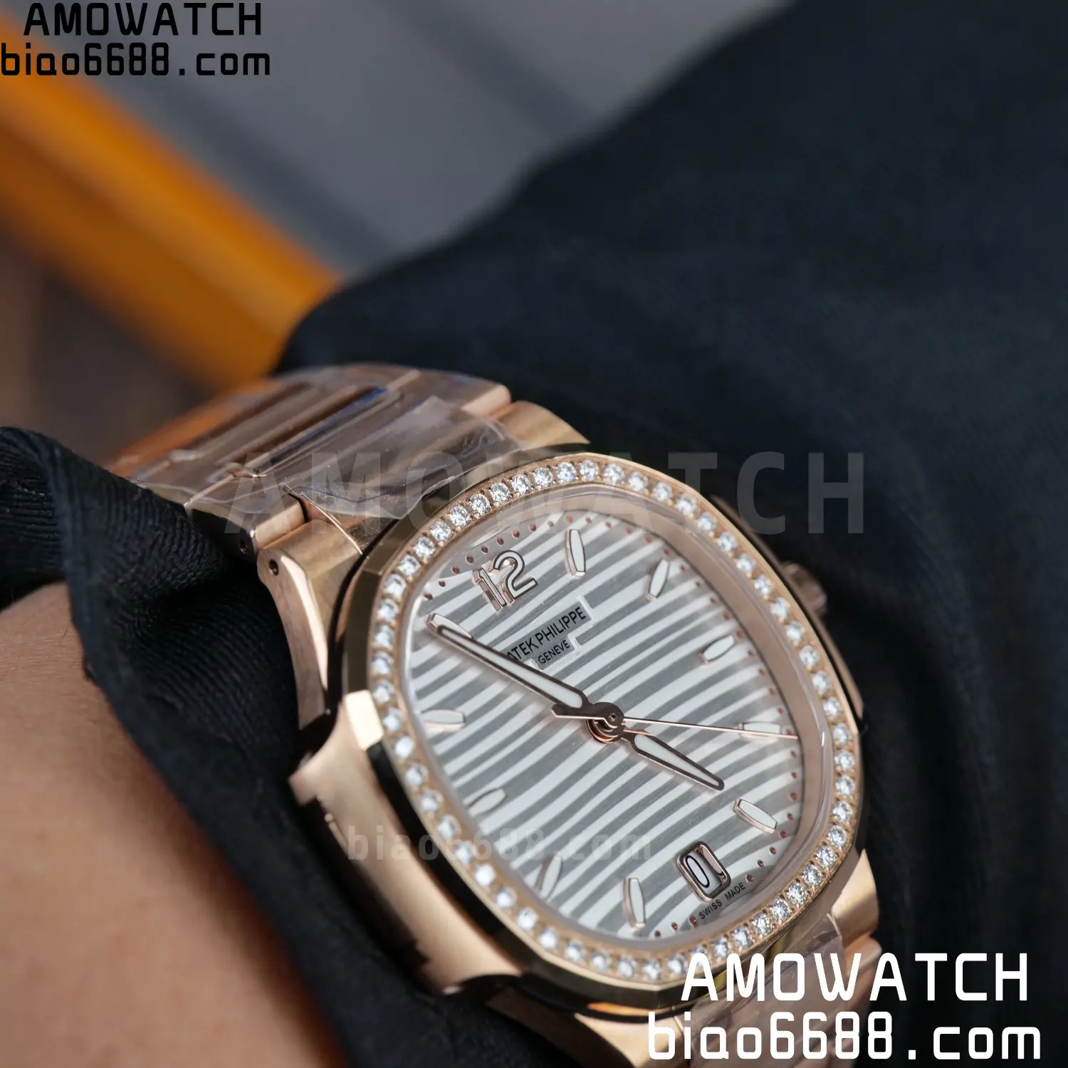 PP Nautilus 7118 RG Ladies DDF 1:1 Best Edition Silver Dial Diamonds Bezel on RG Bracelet DD324 Super Clone 97 34fad51c50f38b3 AMO Watch