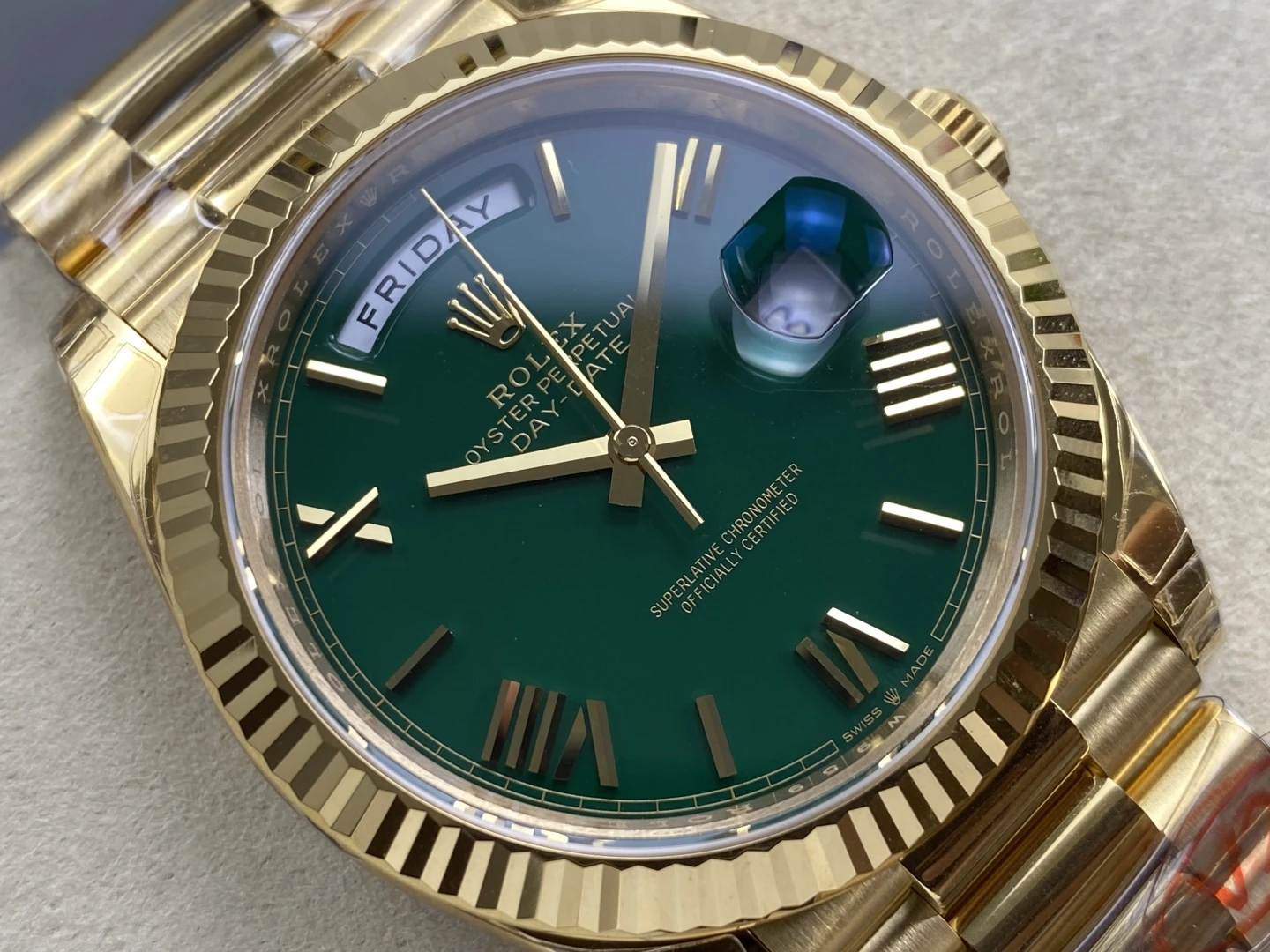 Rolex DayDate 228238 YG 40mm VSF 1:1 Best Edition Green Roman Dial Fluted Bezel 3255 V2 26 48a82ce46ed3002 阿默表行AmoWatch