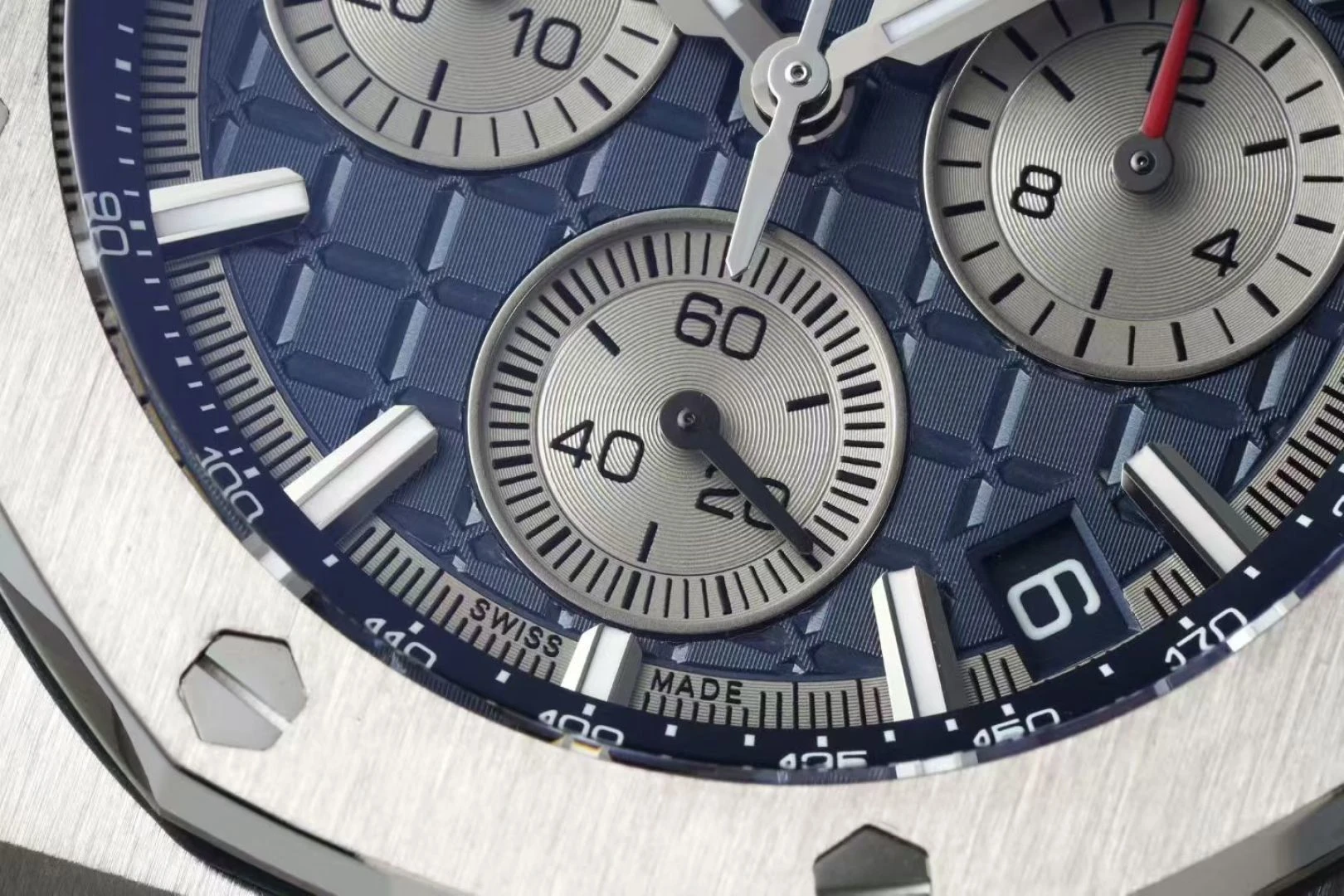 AP Royal Oak Offshore 43mm 26420ti Titanium DDF 1:1 Best Edition Blue Dial on Blue Rubber Strap DD4401 Super Clone 40 71d6e1c1bfa1a21 2 AMO Watch