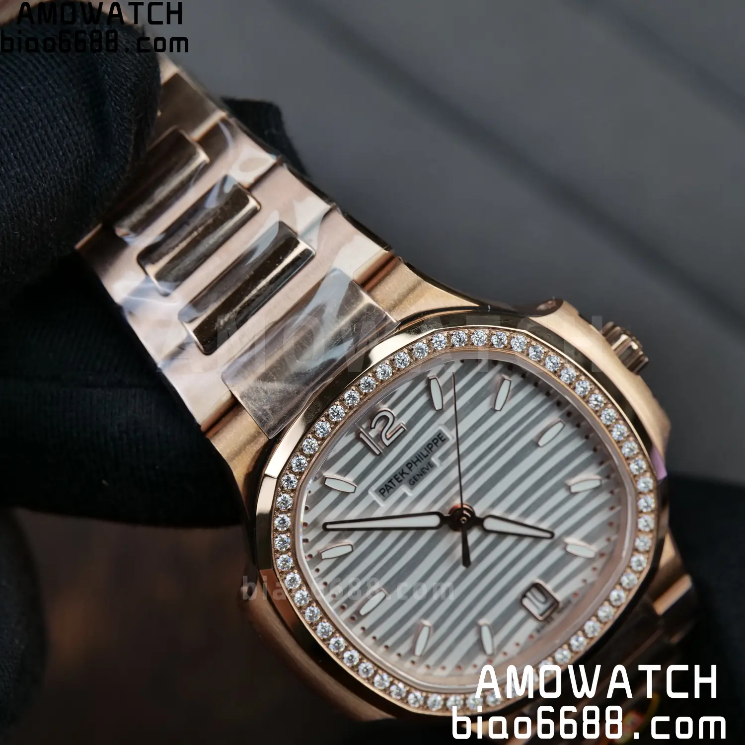 PP Nautilus 7118 RG Ladies DDF 1:1 Best Edition Silver Dial Diamonds Bezel on RG Bracelet DD324 Super Clone 81 784fc5a7ece7577 AMO Watch