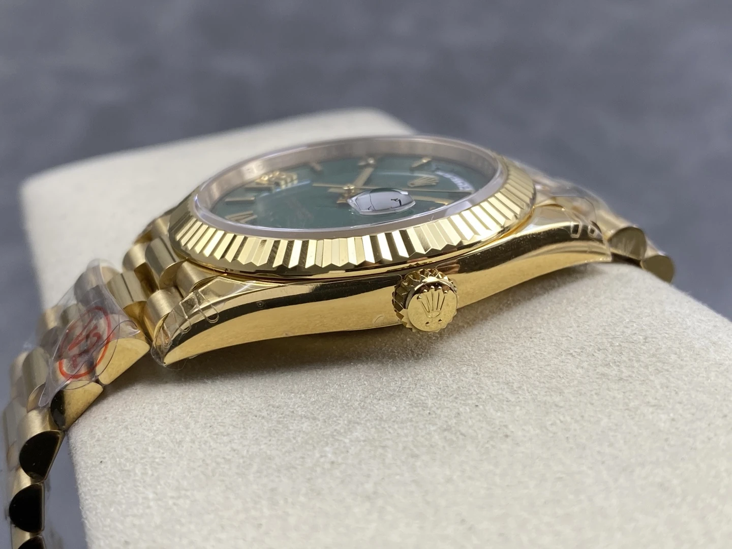 Rolex DayDate 228238 YG 40mm VSF 1:1 Best Edition Green Roman Dial Fluted Bezel 3255 V2 27 f0d339b82f2b796 阿默表行AmoWatch
