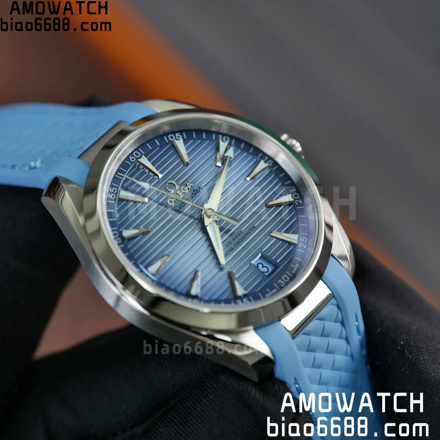 Aqua Terra 41mm VSF 1:1 Best Edition Summer Blue Dial on Blue Rubber Strap A8900 Super Clone 67 22ec1e2b036733b AMO Watch