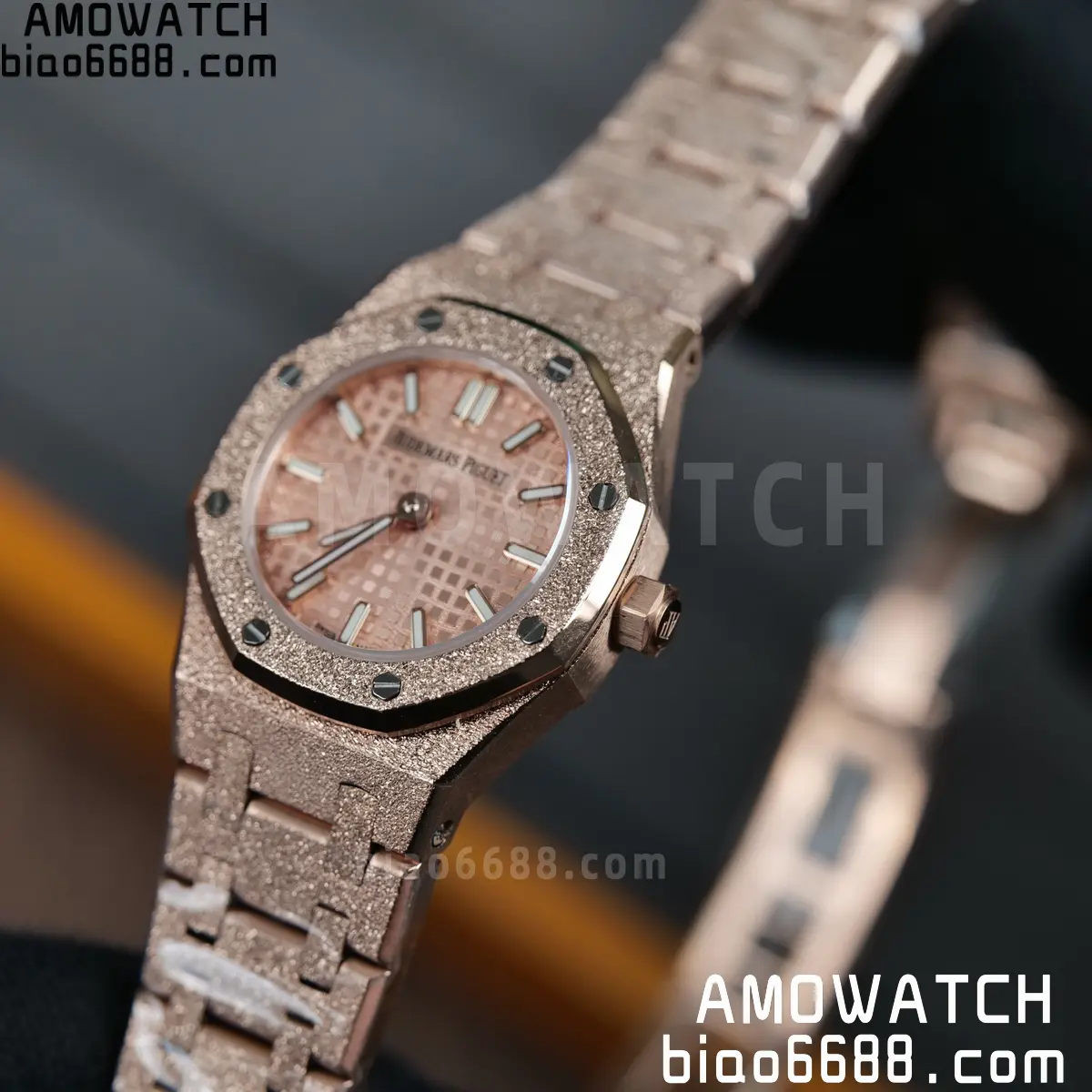 AUDEMARS PIGUET Lady Royal Oak 67630 23mm RG TW Best Edition Silver Dial Swiss Quartz 78 02599c204ccc433 AMO Watch