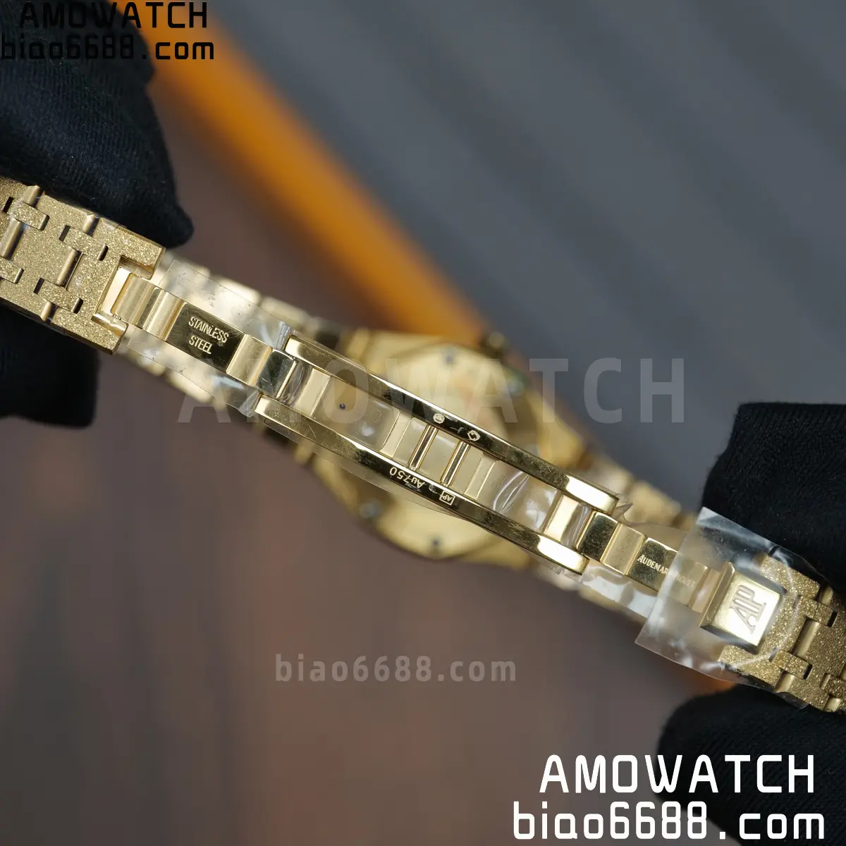 AUDEMARS PIGUET Lady Royal Oak 67630 23mm YG TW Best Edition Silver Dial Swiss Quartz 88 19c8c751e0697bc AMO Watch