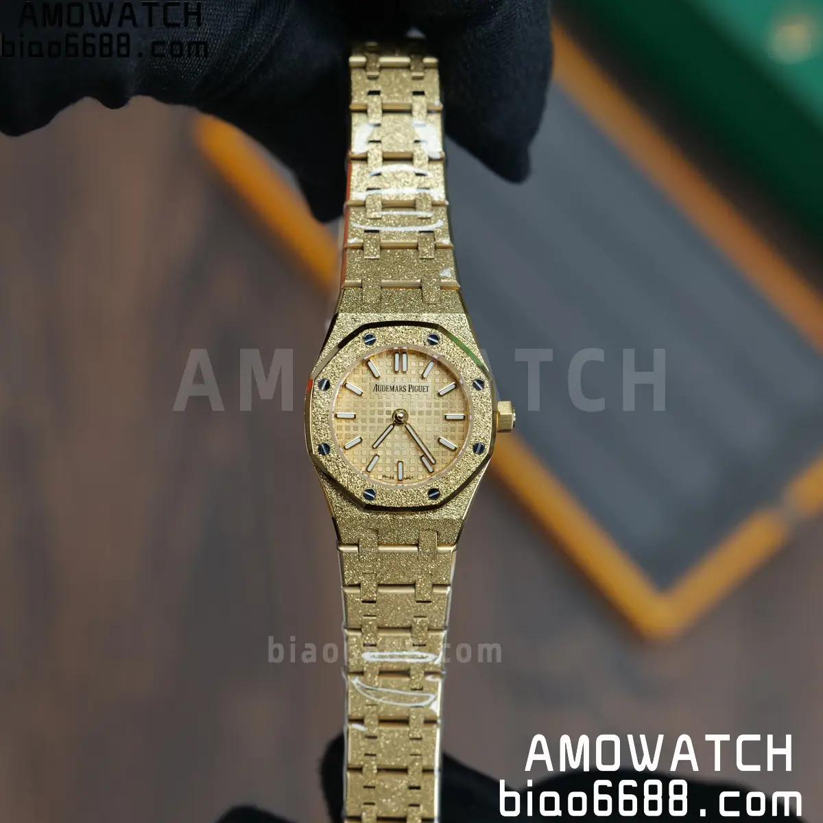 AUDEMARS PIGUET Lady Royal Oak 67630 23mm YG TW Best Edition Silver Dial Swiss Quartz 73 1d13d657206adf2 AMO Watch