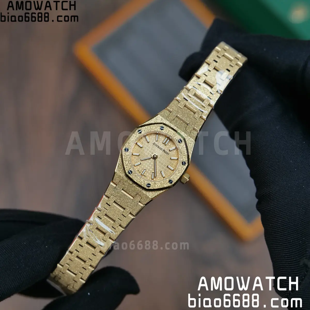 AUDEMARS PIGUET Lady Royal Oak 67630 23mm YG TW Best Edition Silver Dial Swiss Quartz 70 3d678b59a9fa456 AMO Watch
