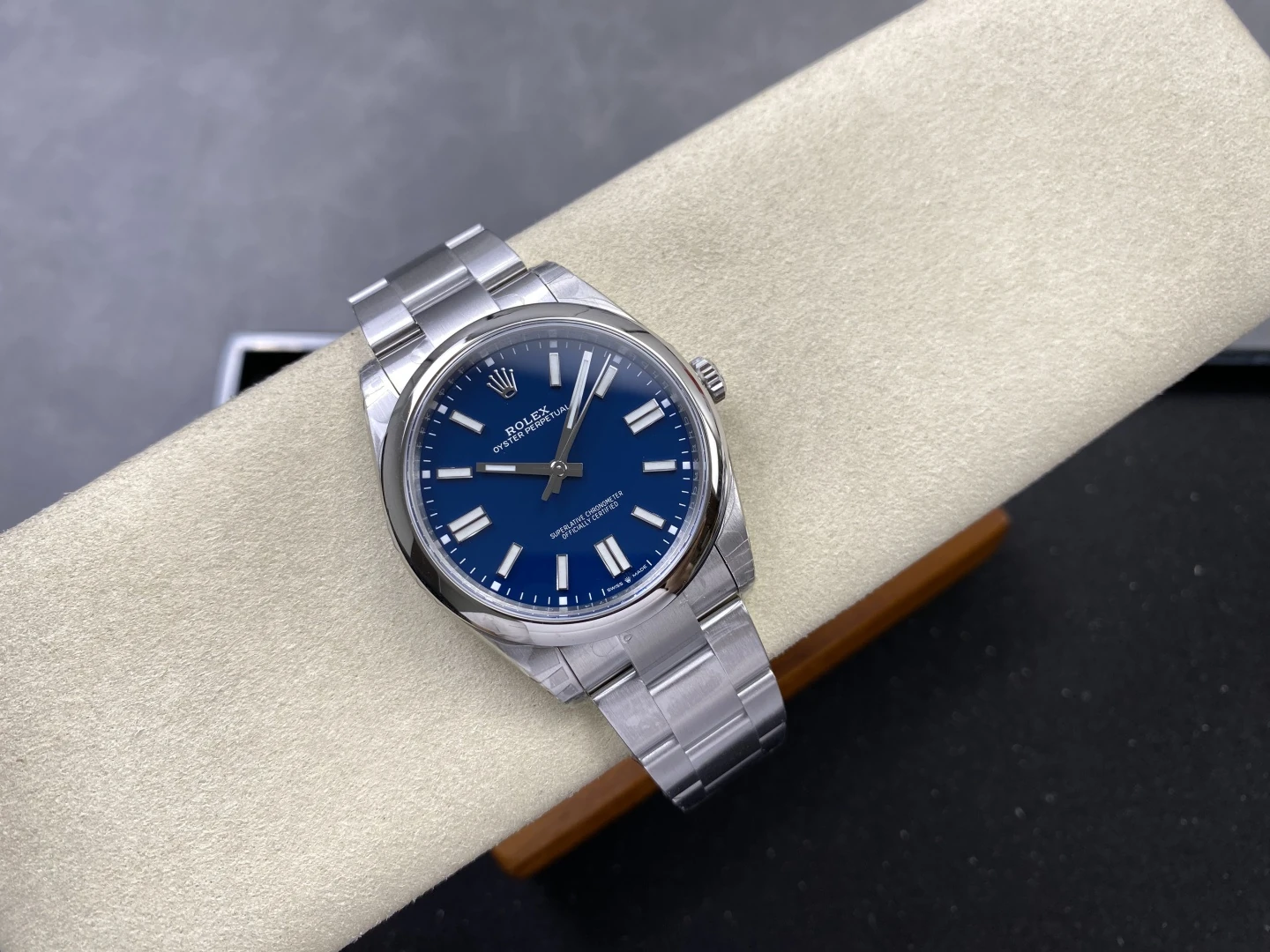 Rolex Oyster Perpetual 124300 41mm VSF 1:1 Best Edition 904L Steel Blue Dial VS3235 V2 27 4b11a52fe1da3ea AMO Watch