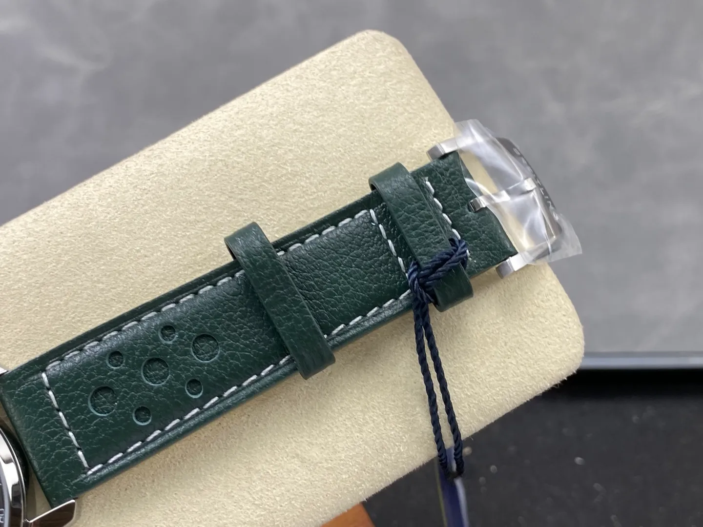 Breitling Top Time B31 BLF 1:1 Best Edition Green Dial Orange Hand on Green Leather Strap AB31 26 67a128212bd8fa3 阿默表行AmoWatch