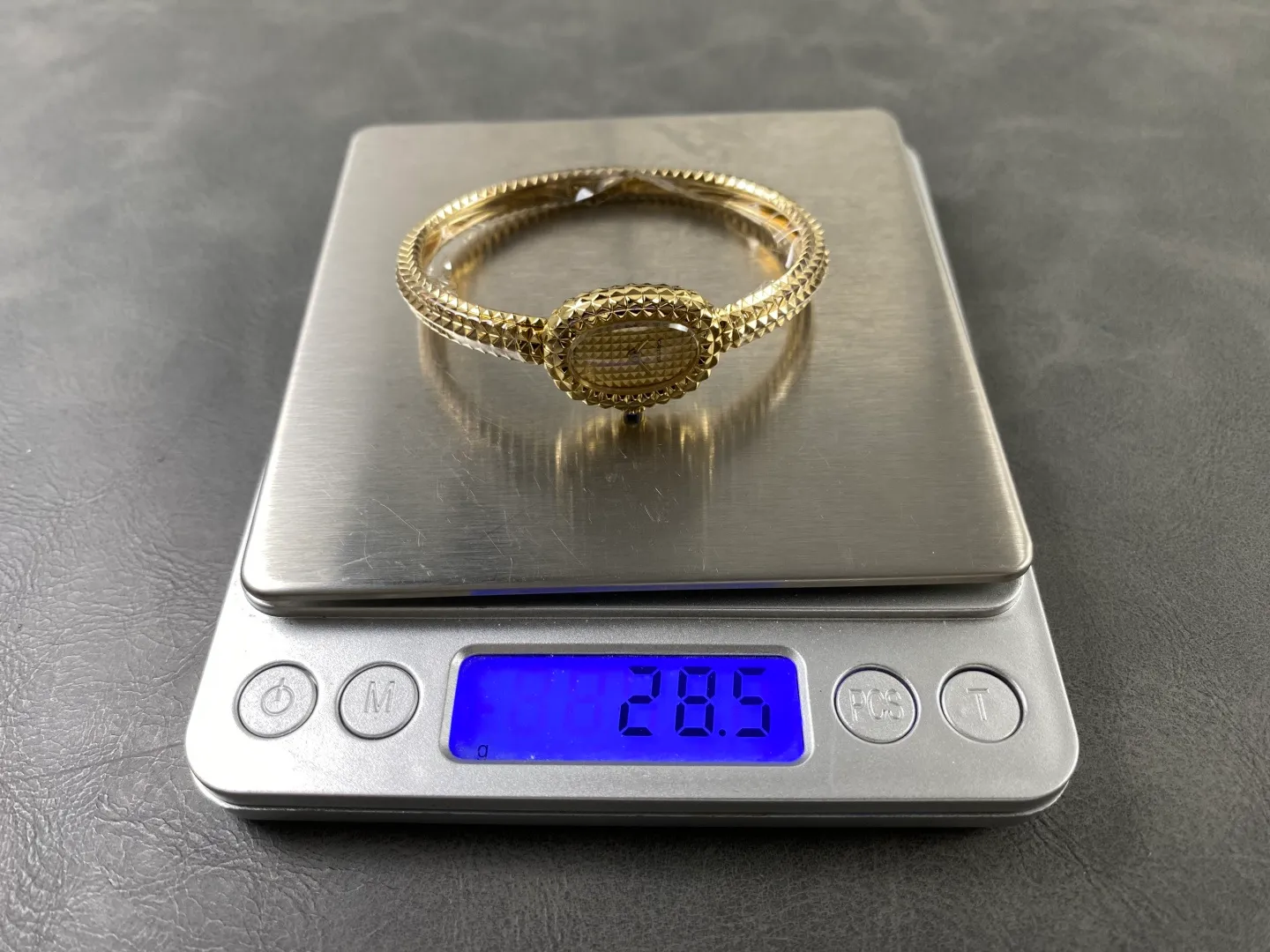 Cartier Baignoire 18.7mm YG BAIGNOIRE BBAF 1:1 Best Edition White Dial on YG Bracelet Ronda Quartz 35 6b849b55fbbfd85 阿默表行AmoWatch