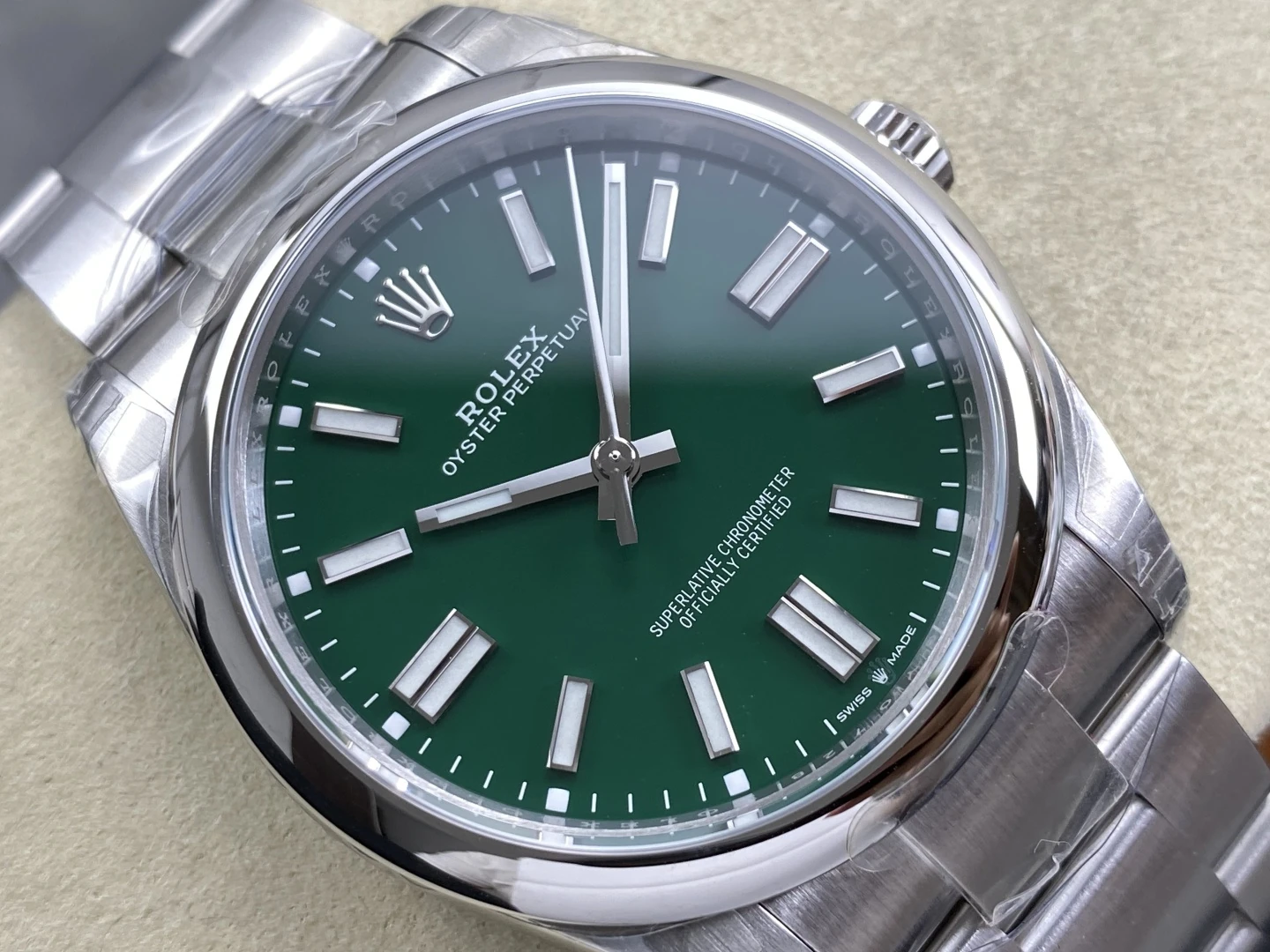 Rolex Oyster Perpetual 124300 41mm VSF 1:1 Best Edition 904L Steel Green Dial VS3235 V2 27 7f99c07e3bf4099 AMO Watch