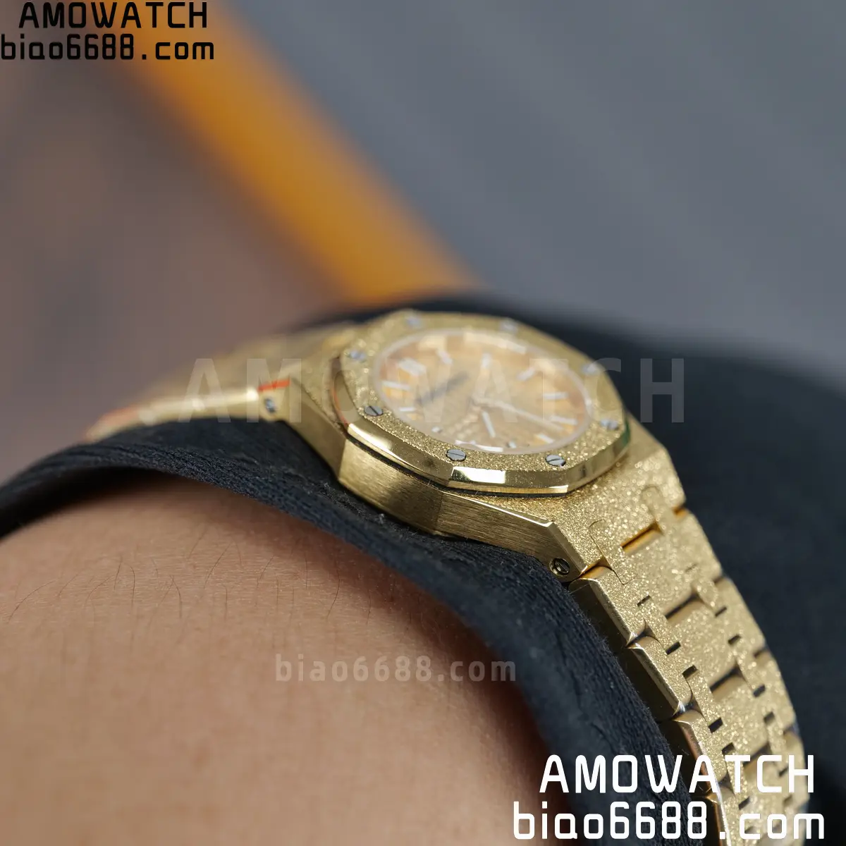 AUDEMARS PIGUET Lady Royal Oak 67630 23mm YG TW Best Edition Silver Dial Swiss Quartz 95 86bd844ae08d305 AMO Watch