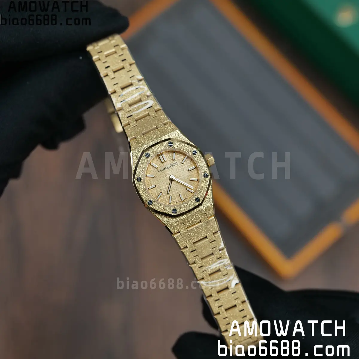 AUDEMARS PIGUET Lady Royal Oak 67630 23mm YG TW Best Edition Silver Dial Swiss Quartz 69 94235f4d30b9905 AMO Watch
