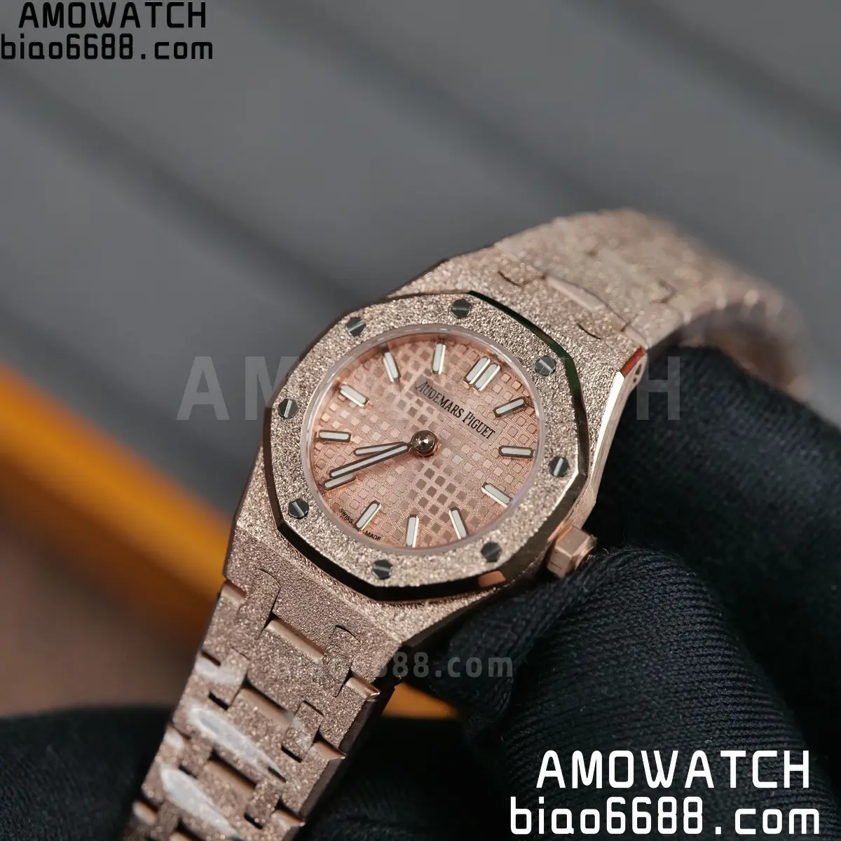 AUDEMARS PIGUET Lady Royal Oak 67630 23mm RG TW Best Edition Silver Dial Swiss Quartz 80 a71612a7589c216 AMO Watch
