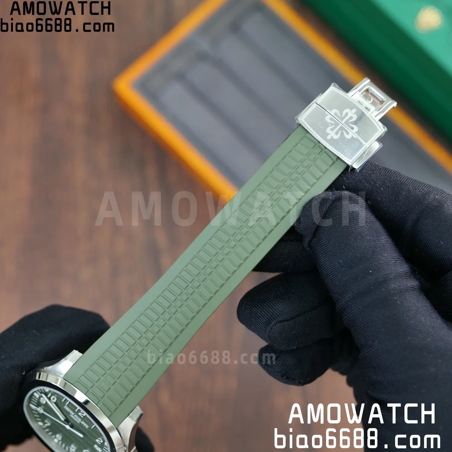 PP Aquanaut 5168G 42mm SS VF 1:1 Best Edition Green Dial on Green Rubber Strap DD324 Weighted 86 a9c50b7377dc877 AMO Watch