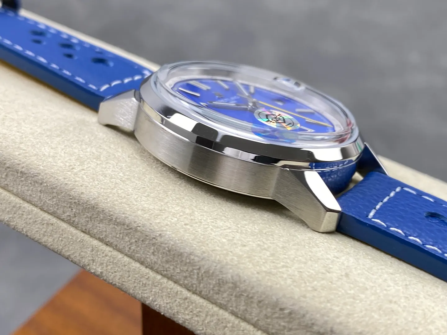 Breitling Top Time B31 BLF 1:1 Best Edition Blue Dial Yellow Hand on Blue Leather Strap AB31 24 aab6a14342ba74b 阿默表行AmoWatch