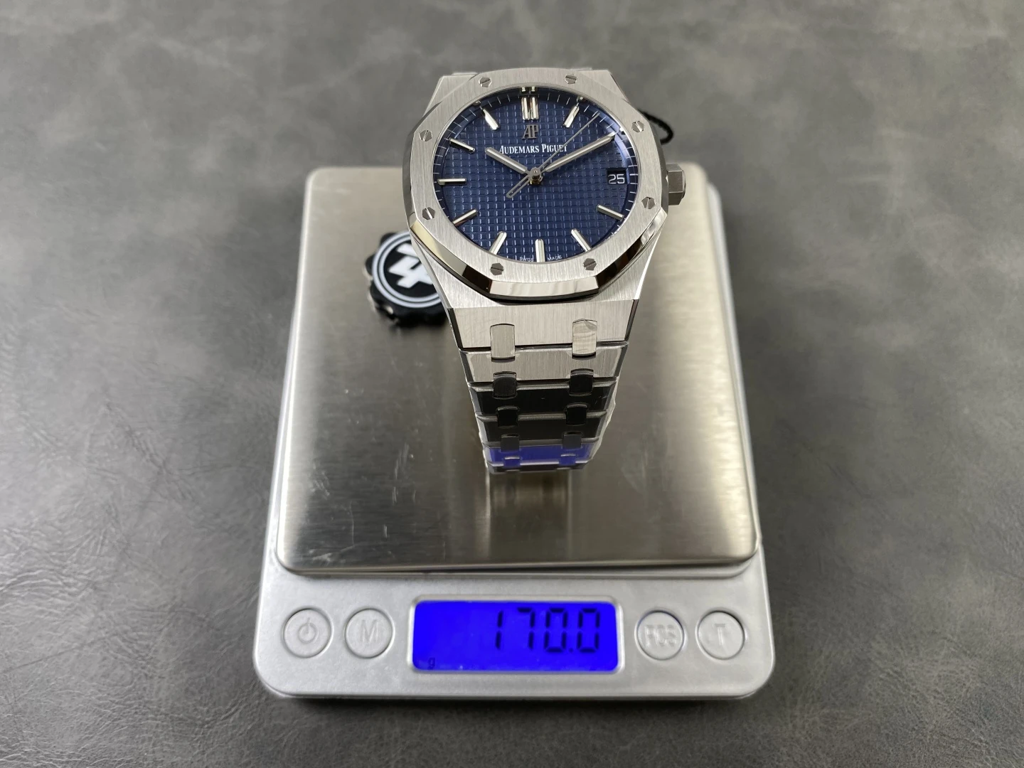 AP Royal Oak 41mm 15500 SS ZF 1:1 Best Edition Blue Textured Dial on SS Bracelet A4302 V3 45 b9053425611598e AMO Watch