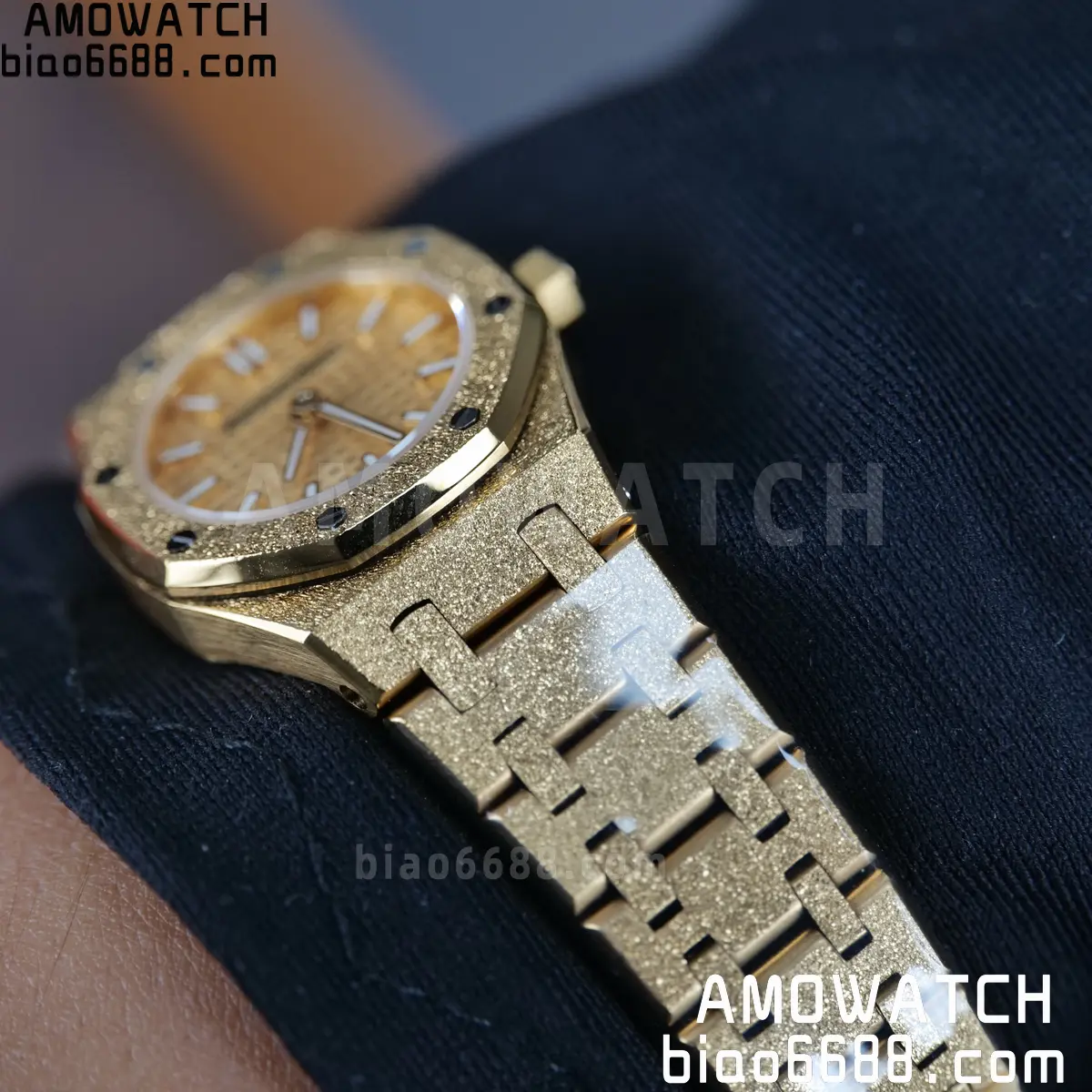 AUDEMARS PIGUET Lady Royal Oak 67630 23mm YG TW Best Edition Silver Dial Swiss Quartz 93 d722c40d3f4efac AMO Watch