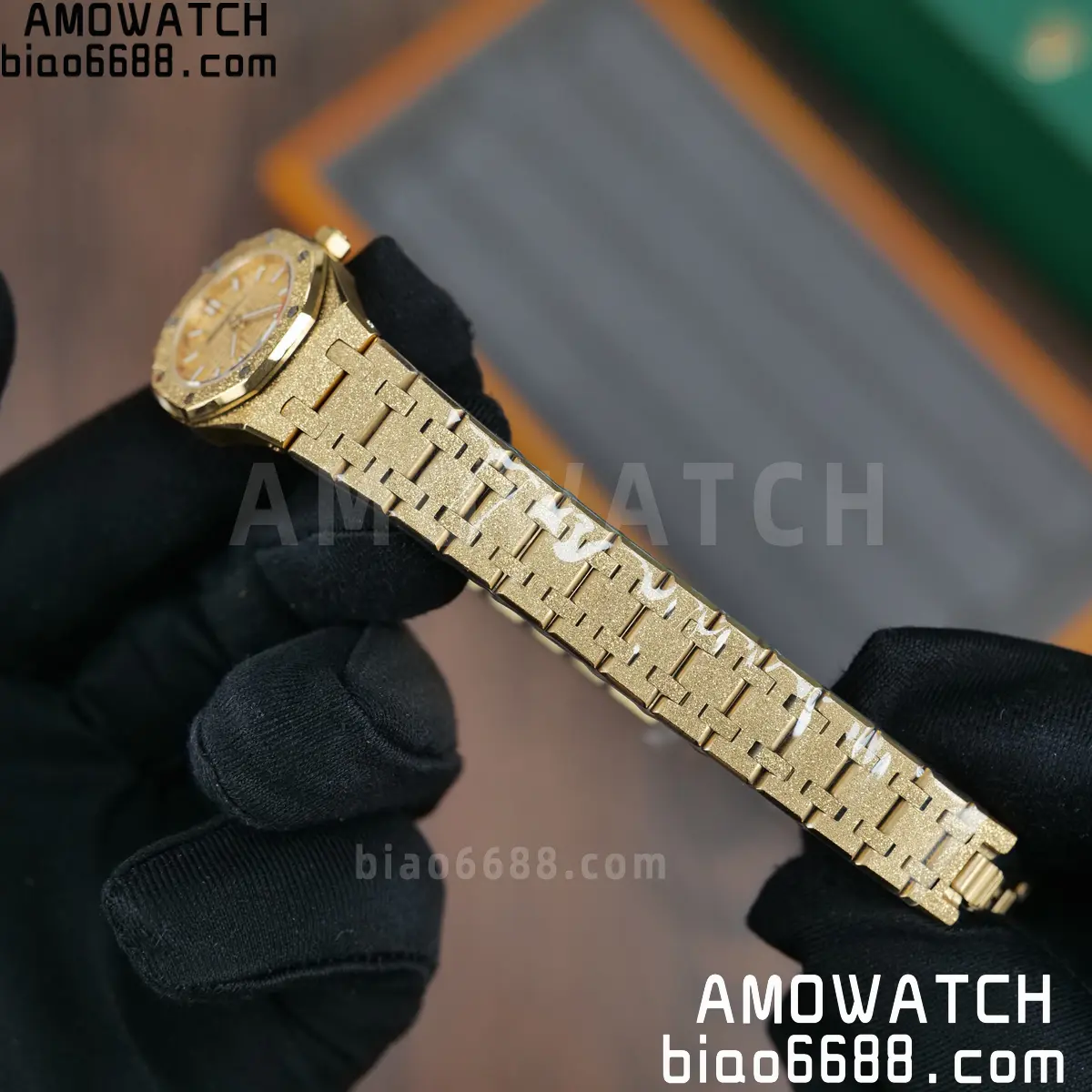AUDEMARS PIGUET Lady Royal Oak 67630 23mm YG TW Best Edition Silver Dial Swiss Quartz 72 fd9388fbb72a478 AMO Watch