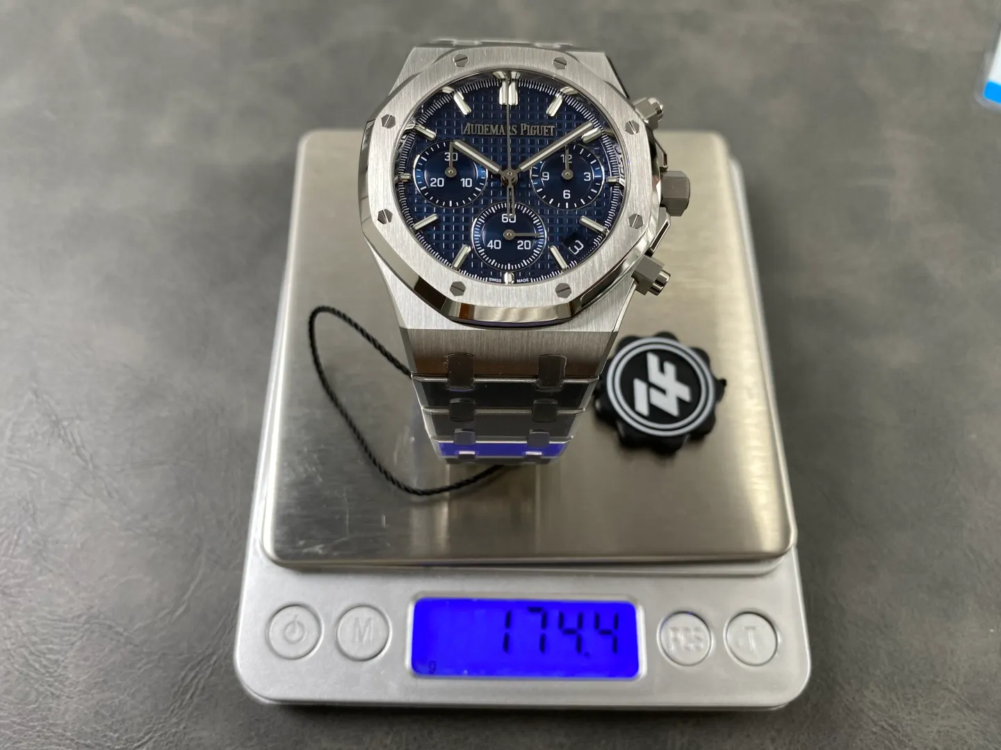 AP Royal Oak Chrono 26240 SS ZF 1:1 Best Edition Blue Dial on SS Bracelet SA4401 Super Clone V2 (Free Sprung) 25 1679a8404b07418 AMO Watch