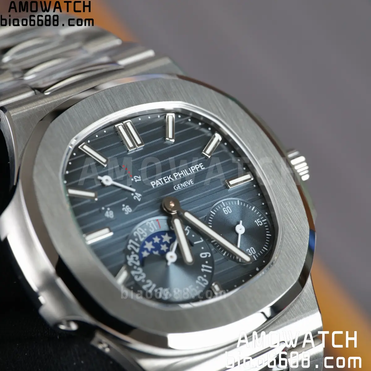 Patek Philippe Nautilus 5712 SS WSF 1:1 Best Edition Blue Dial on SS Bracelet JH240 Super Clone 98 2ad0c6a1efde571 AMO Watch