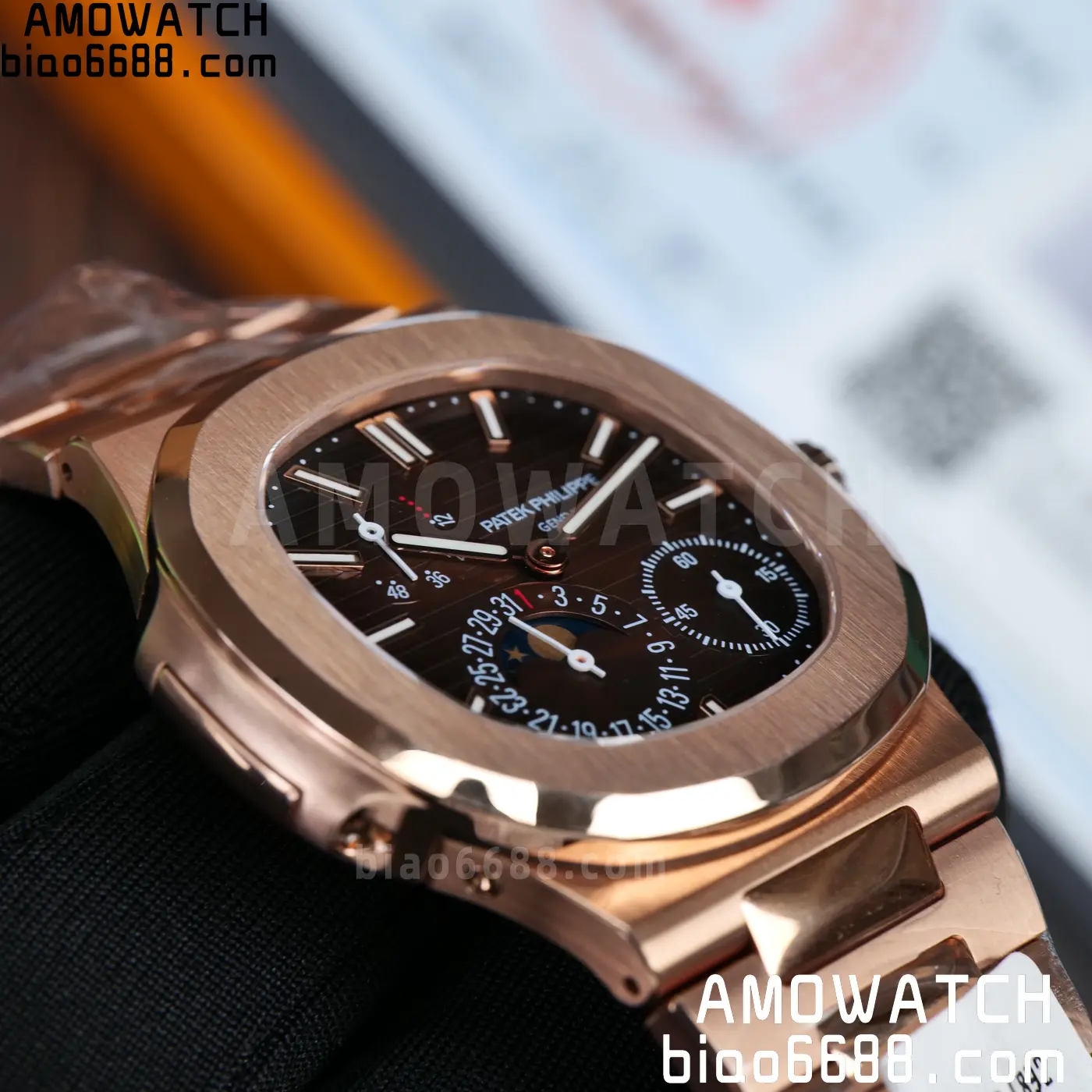 Patek Philippe Nautilus 5712R RG UMI 1:1 Best Edition Brown Dial on RG Bracelet A240 Super Clone Weighted 90 369018bf2b81d98 AMO Watch