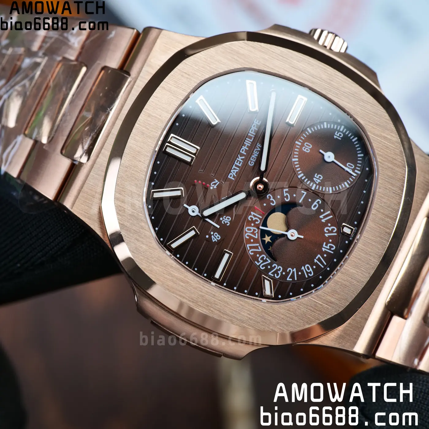 Patek Philippe Nautilus 5712R RG UMI 1:1 Best Edition Brown Dial on RG Bracelet A240 Super Clone Weighted 87 3e4e17889b00a5f AMO Watch