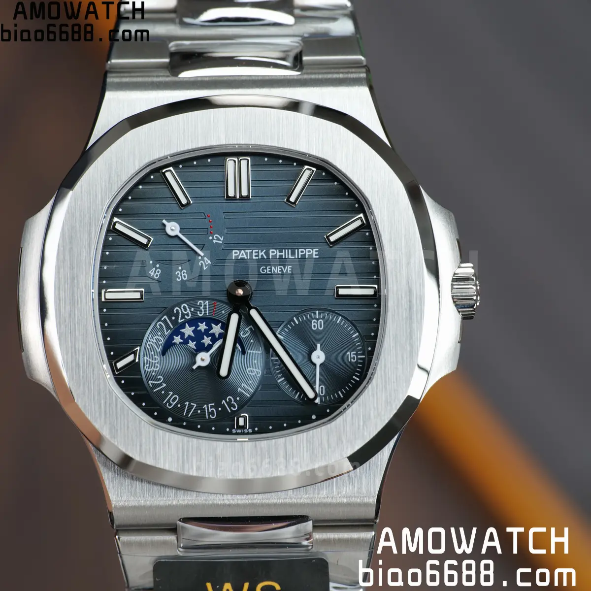 Patek Philippe Nautilus 5712 SS WSF 1:1 Best Edition Blue Dial on SS Bracelet JH240 Super Clone 85 46b76812a090866 AMO Watch