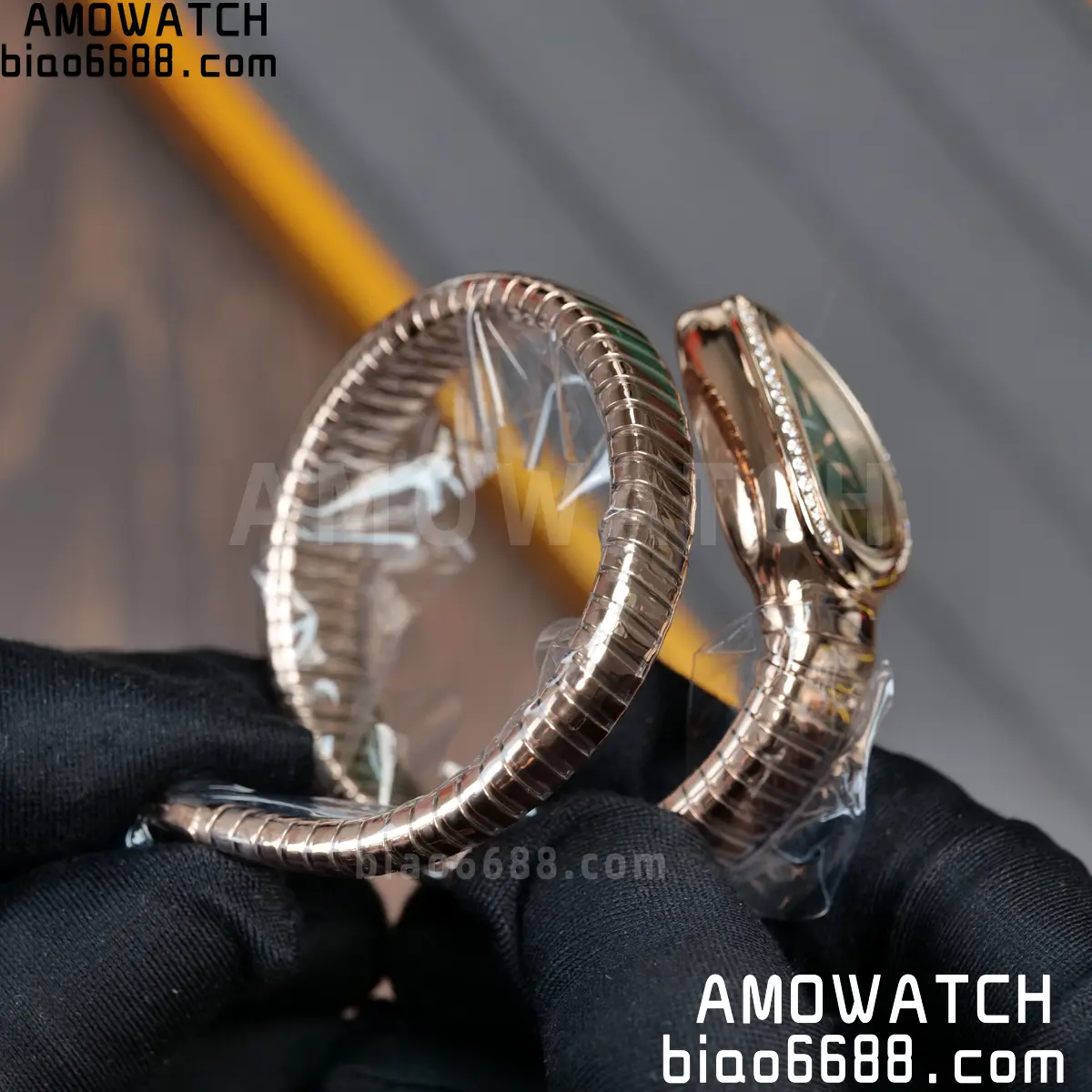 BVLGARI Serpenti Seduttori Watch 101815 RG BVF 1:1 Best Edition Black Dial on YG Bracelet ETA Quartz 66 9bd1fd1fd20a9e2 AMO Watch