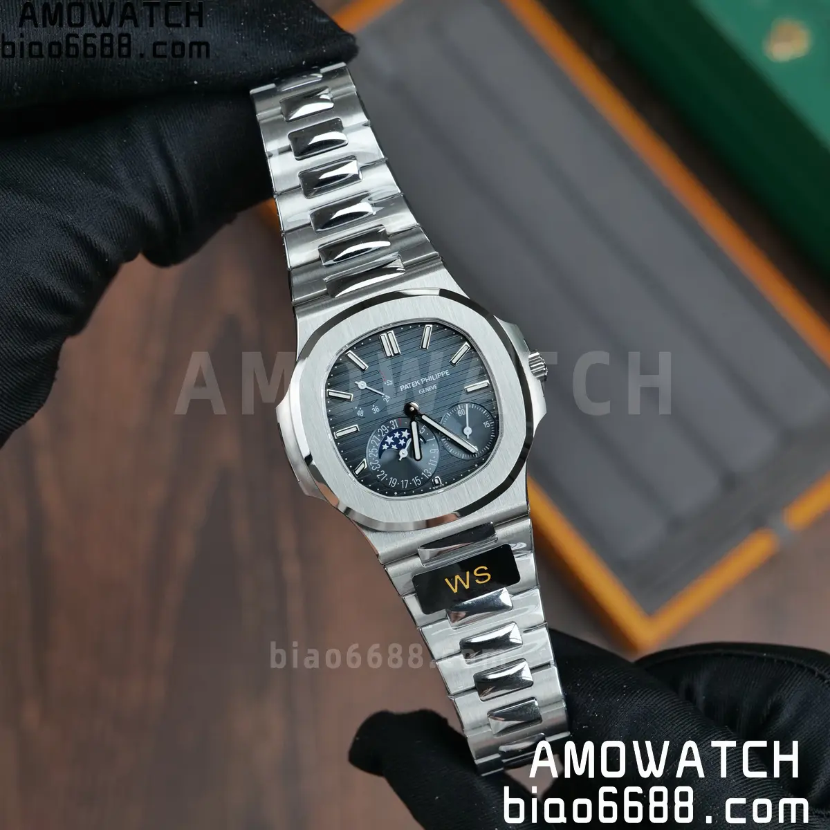 Patek Philippe Nautilus 5712 SS WSF 1:1 Best Edition Blue Dial on SS Bracelet JH240 Super Clone 80 a7e51de19dfd262 AMO Watch