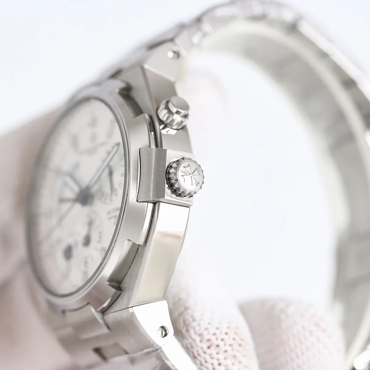 VC Overseas 47450 SS 9F Best Edition White Dial on SS Bracelet 19 c562c52d7df2250 AMO Watch